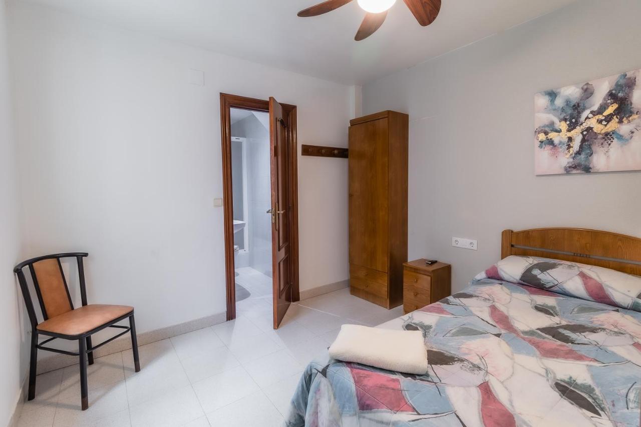Hostal - Restaurante La Buena Villa By Vivere Stays Villalonquejar Luaran gambar